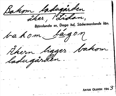 Bild på arkivkortet för arkivposten Bakom ladugården